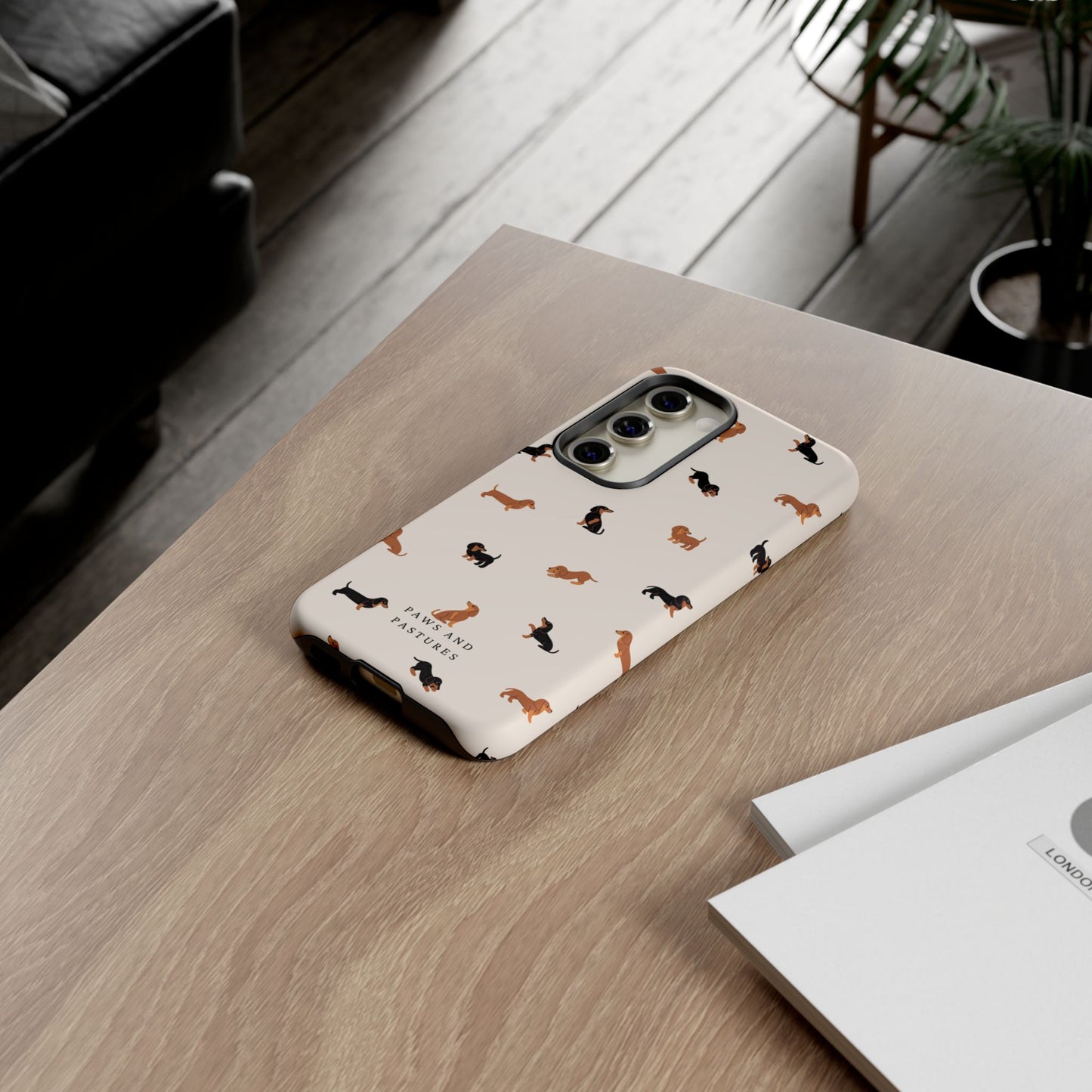 Dachshund Pattern Phone Case — Cute Wiener Dog Protective Cover