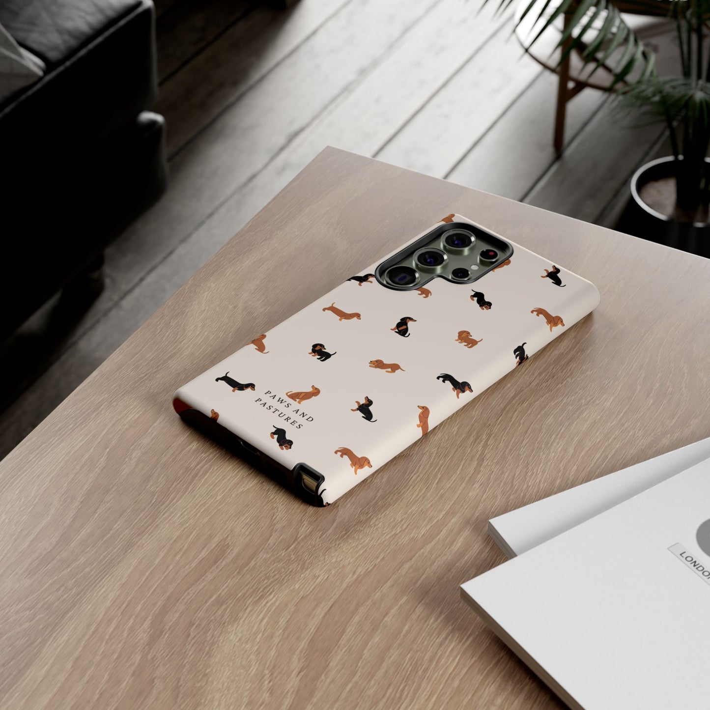 Dachshund Pattern Phone Case — Cute Wiener Dog Protective Cover